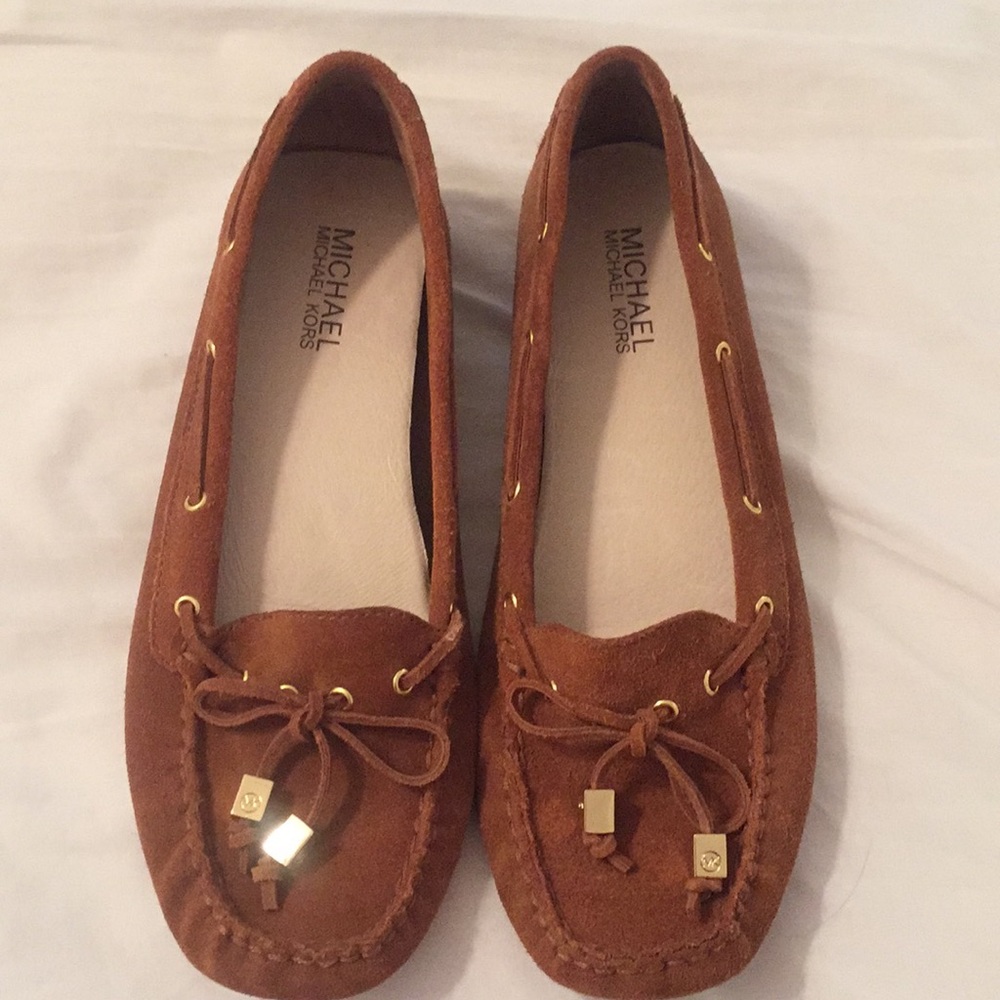 MICHAEL KORS SHOES SIZE 71/2